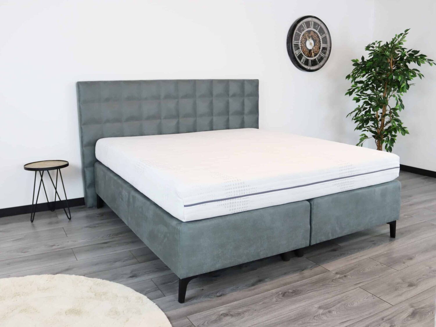 Boxspring leer zwevend