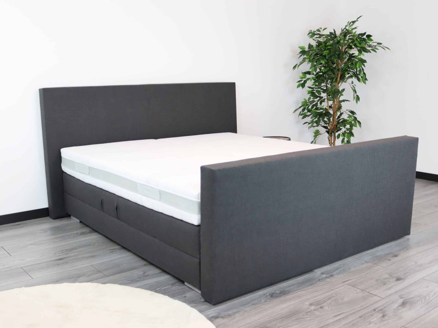 Obesitas set met een tweepersoons matras