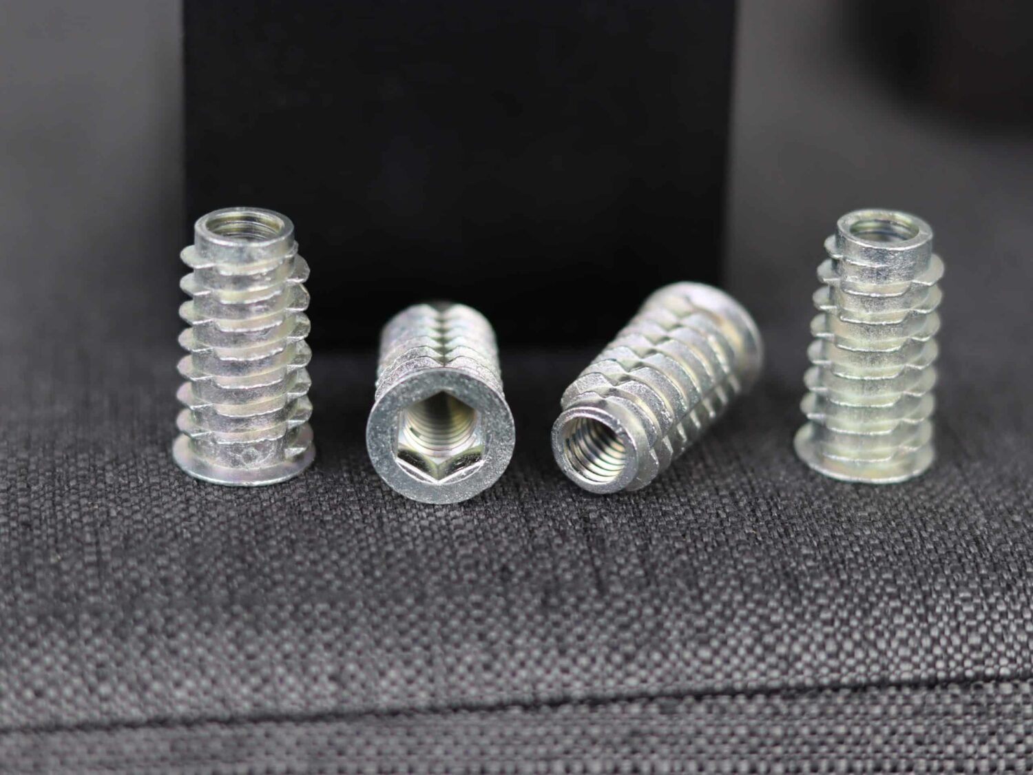 Indraaimoer set van 4 voor Boxspring poten